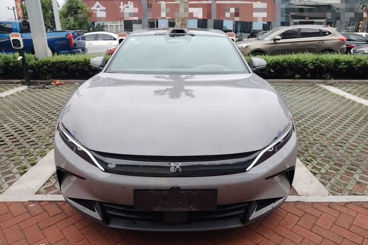 Used BYD Han 2025 DM-i Smart Drive 125KM Prestige Model