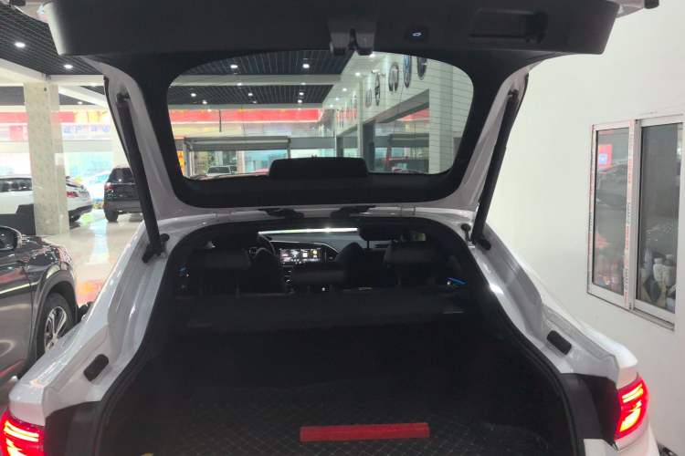 Used Geely Auto Monjaro S 2021 2.0TD Automatic Two-Wheel Drive Lightning Edition