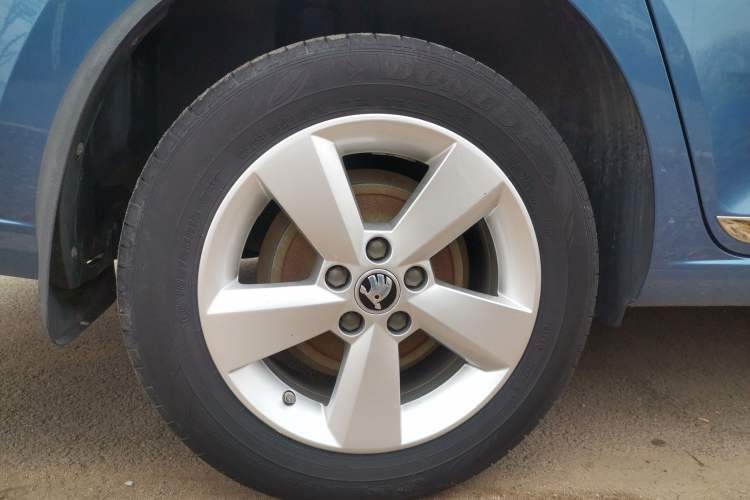 Used Skoda Rapid 2020 1.5L Manual Standard Edition