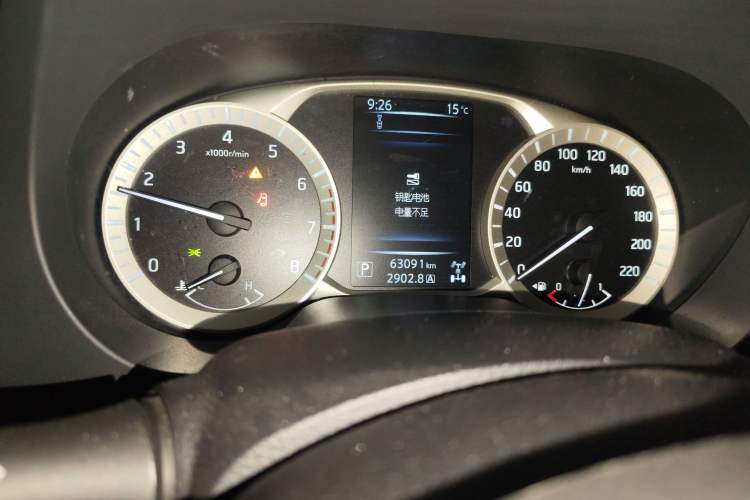 Used Nissan Terra 2020 2.5L XV 4WD Automatic Four-Wheel Drive Flagship Edition Odometer Close Up