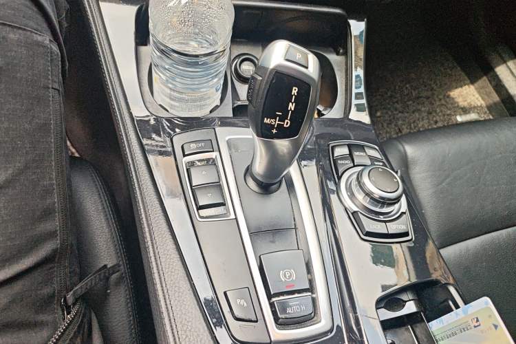 Used BMW 5 Series 2017 520Li Elegant Edition
