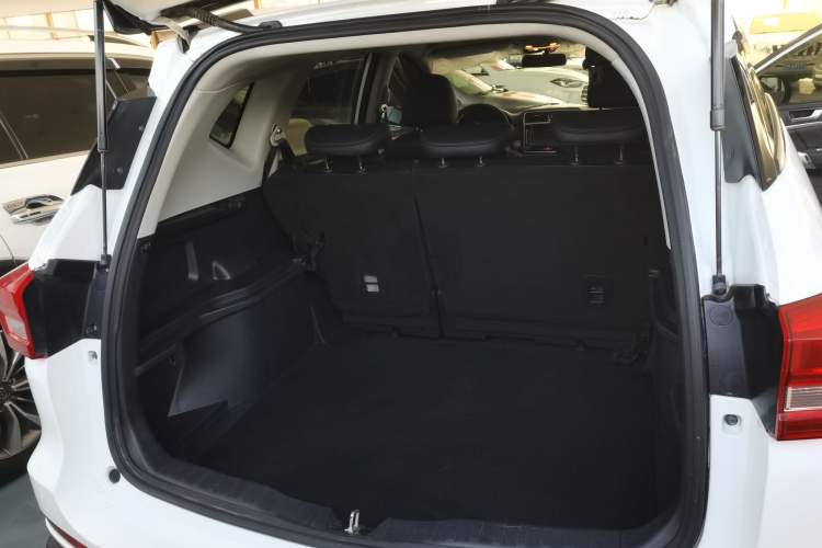 Used Haval M6 2019 1.5T Manual Two-Wheel Drive Elite Version China VI Standard
