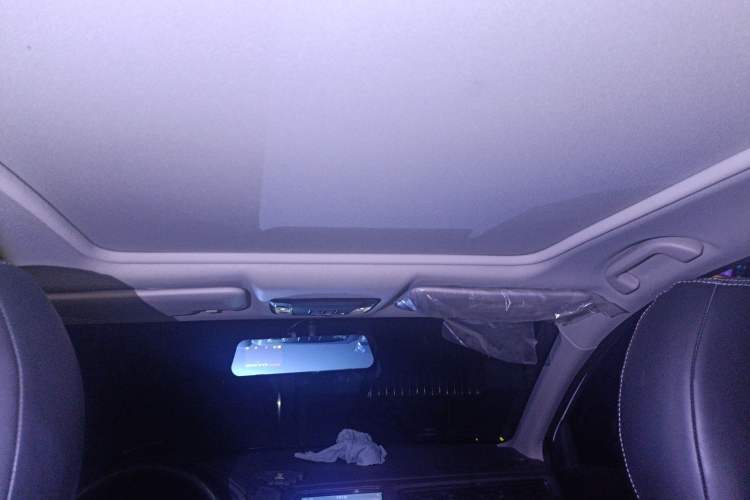 Used Honda Vezel 2022 1.5L CVT Elite Smart Edition
