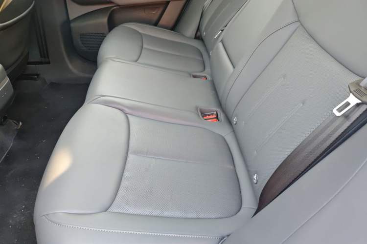 Used XPeng G6 2025 625 Long-Range Max Flagship Edition Interior 4