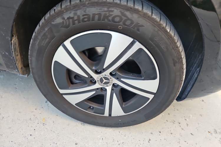 Used Mercedes-Benz Vito 2024 2.0T Elite Version 7 Seats