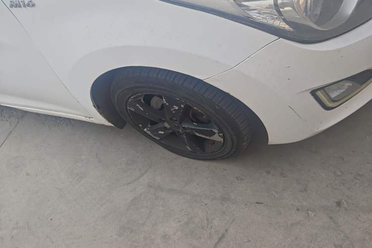 Used Hyundai Elantra (5th Generation / Langdong) 2012 1.6L Manual Leading Model
