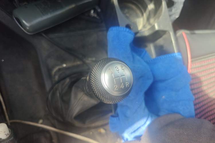 Used FORTHING Lingzhi 2023 M5L 1.6L Base Model 5 Seats Gear Lever