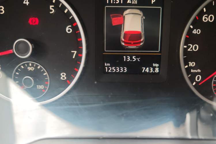 Used Volkswagen Tiguan 2015 2.0 TSI Automatic All-Wheel Drive Luxury Edition