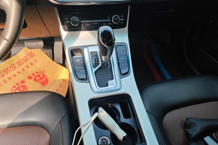 Used Geely Auto Emgrand GL 2017 1.3T DCT Luxury Model Gear Lever