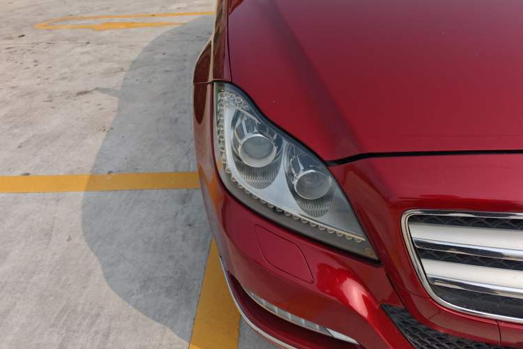 Used Mercedes-Benz CLS 2012 CLS 300 CGI Right Front Headlight