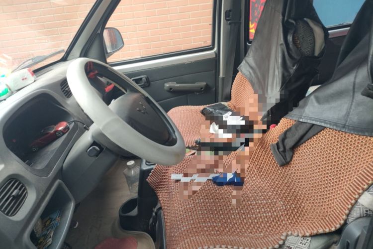 Used Wuling Zhiguang 2010 1.0L New Version Practical Short-Body L2Y
