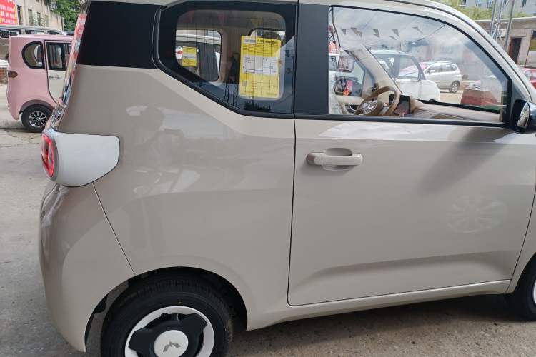 Used Wuling Hongguang MINIEV 2024 3rd Generation 215km Youth Edition