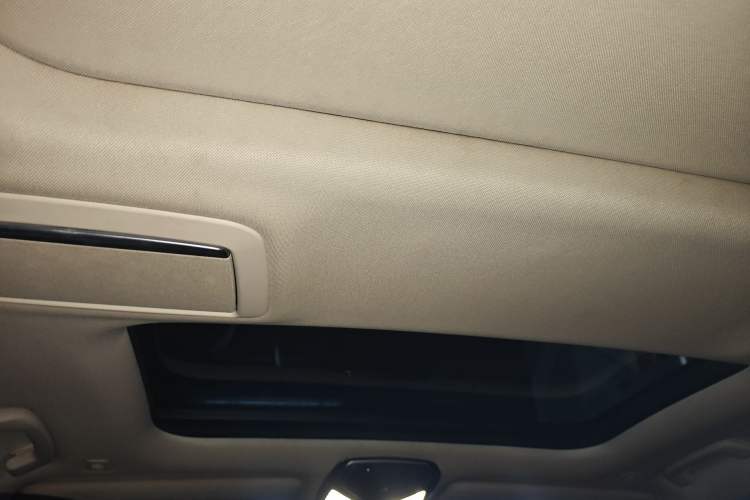 Used BMW 7 Series 2017 730Li Leading Model Headliner