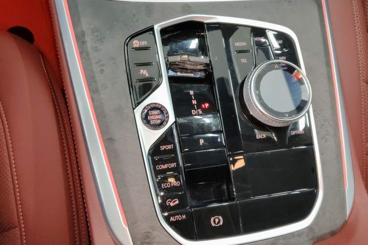 Used BMW X5 2023 xDrive 30Li Luxury M Sport Night Edition Package
