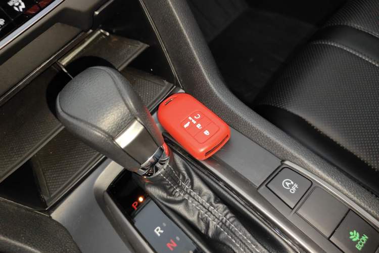 Used Honda Civic 2021 HATCHBACK 220TURBO CVT New Trendsetter