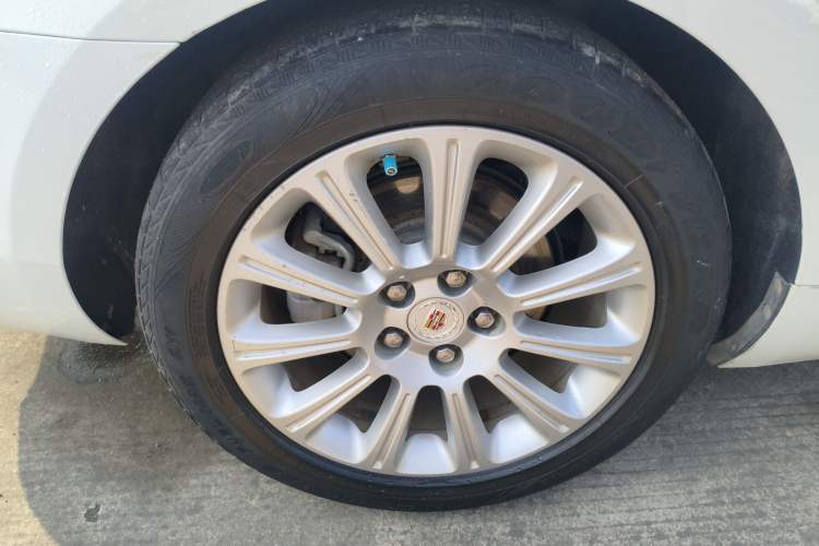 Used Cadillac XTS 2014 28T Luxury Model
