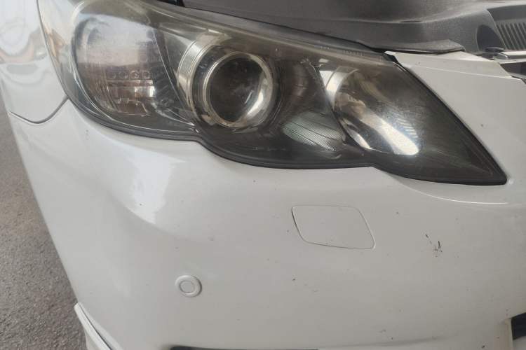 Used Toyota Reiz 2012 2.5V Fengdu Elite Stylish Edition Right Front Headlight