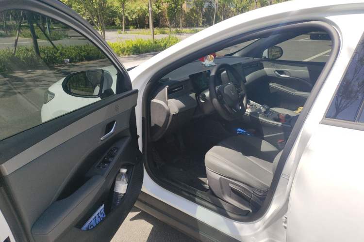 Used BYD Qin PLUS 2025 DM-i Smart Drive 55KM Leading Model