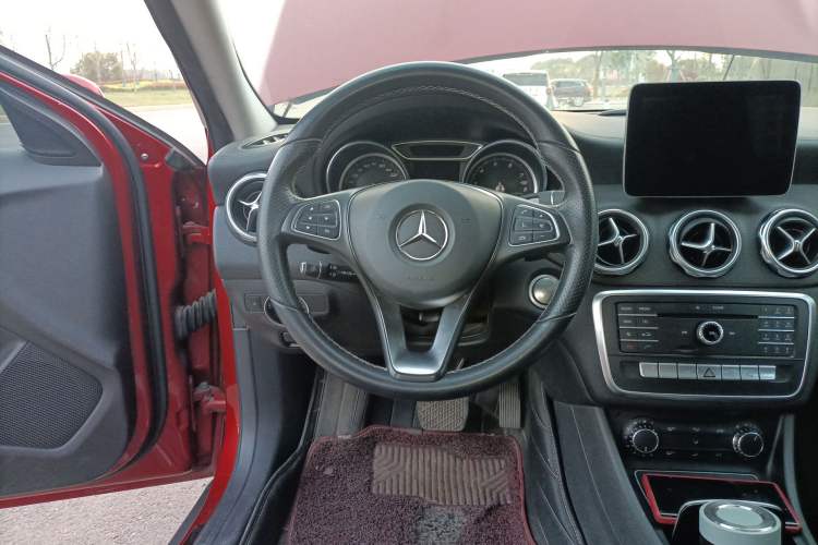 Used Mercedes-Benz GLA 2017 GLA 200 Sport Edition
