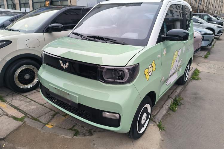 Used Wuling Hongguang MINIEV 2021 Macaron Fashion Model Lithium Iron Phosphate