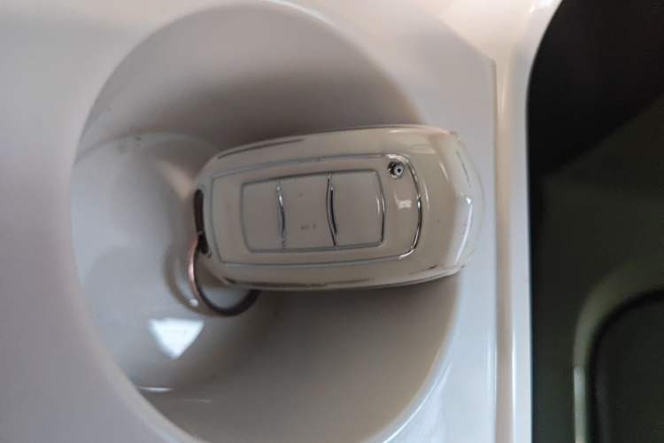 Used Geely Galaxy Panda 2025 210km Panda Rider Vehicle Key