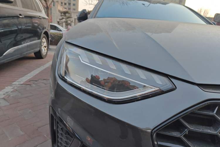 Used Audi A4L 2022 40 TFSI Luxury Dynamic Model