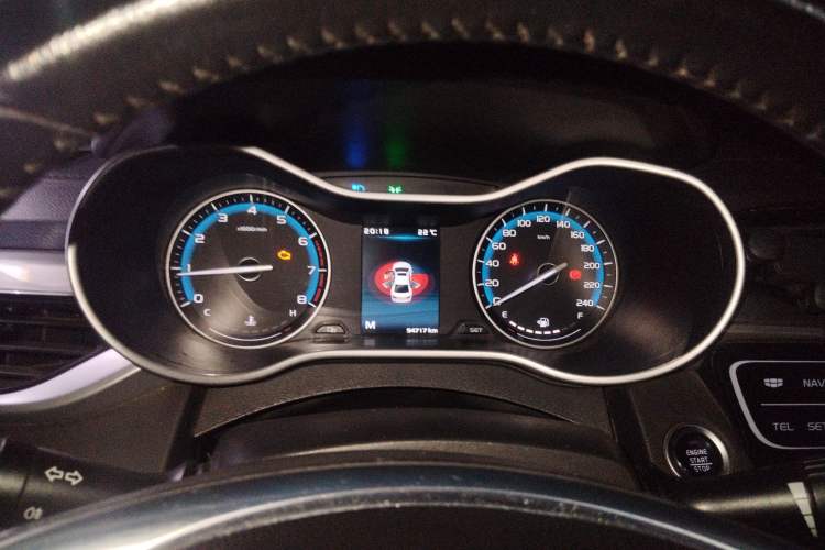 Used Geely Auto Emgrand 2019 Leading Edition 1.5L Manual Luxury Model China VI Standard
