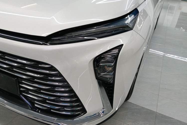 Used Buick GL8 2025 Lu Zun Smart Enjoyment Edition Left Front Headlight