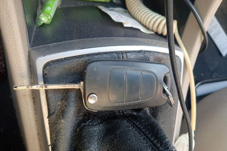 Used Hyundai Verna (older generation) 2014 1.4L Manual Smart GLS Trim