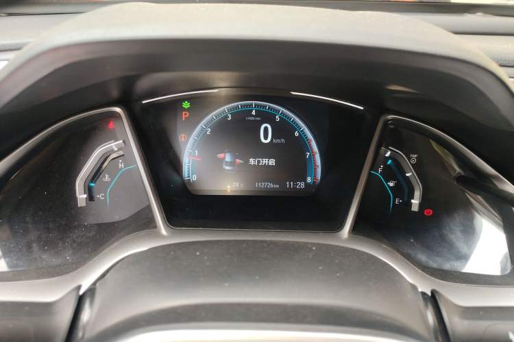 Used Honda Civic 2016 220TURBO CVT Luxury Edition
