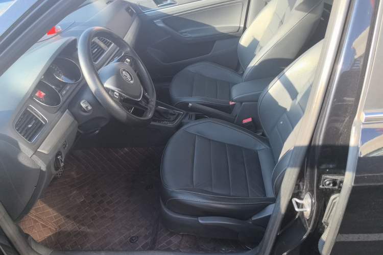 Used Volkswagen Lavida 2017 1.6L Automatic Comfort Edition