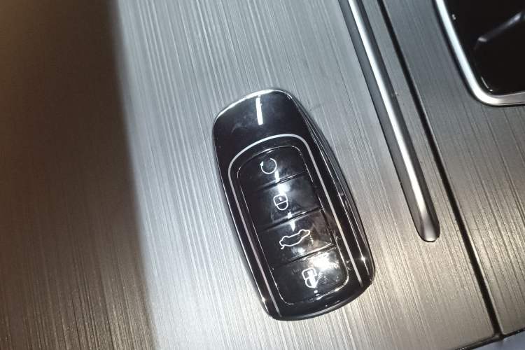 Used Chery Tiggo 7 PLUS 2023 Champion Edition 1.5TGDI DCT Prestige Model
