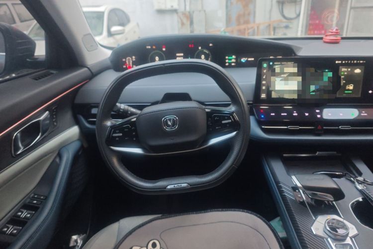 Used CHANGAN UNI-K iDD 2023 Smart Electric iDD 1.5T 135km Smart Leading Model Steering Wheel