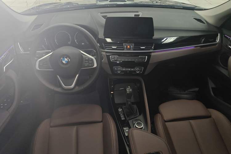 Used BMW X1 New Energy 2020 xDrive30Le Premium Edition Center Console