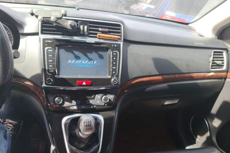 Used Haval H6 2014 Sport Version 1.5T Manual Two-Wheel Drive Elite Edition
