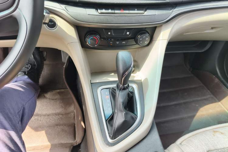 Used Buick GT 2017 15N Automatic Elite Version
