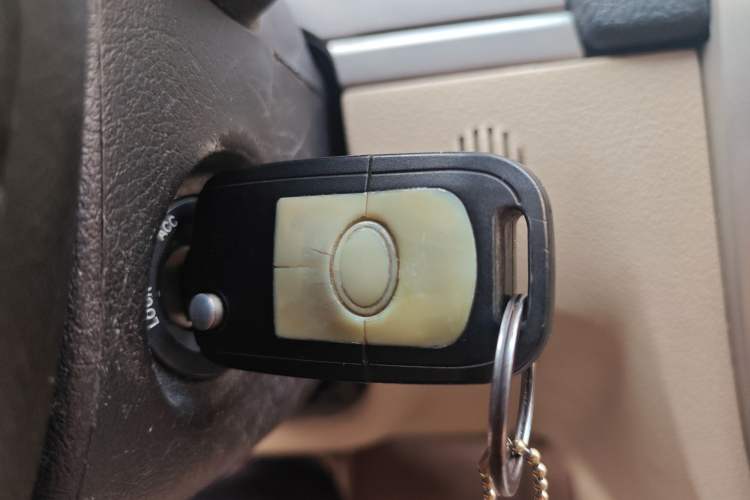 Used Buick Excelle 2013 1.5L Manual Classic Model