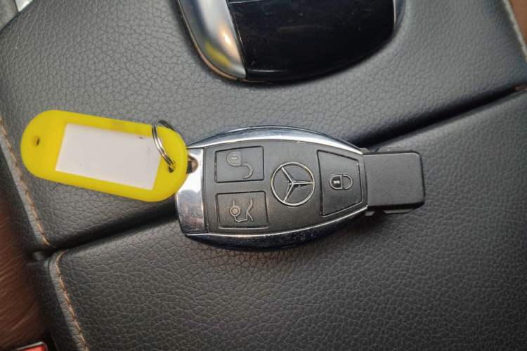 Used Mercedes-Benz S-Class 2017 S 320 L Business Model Interior 1