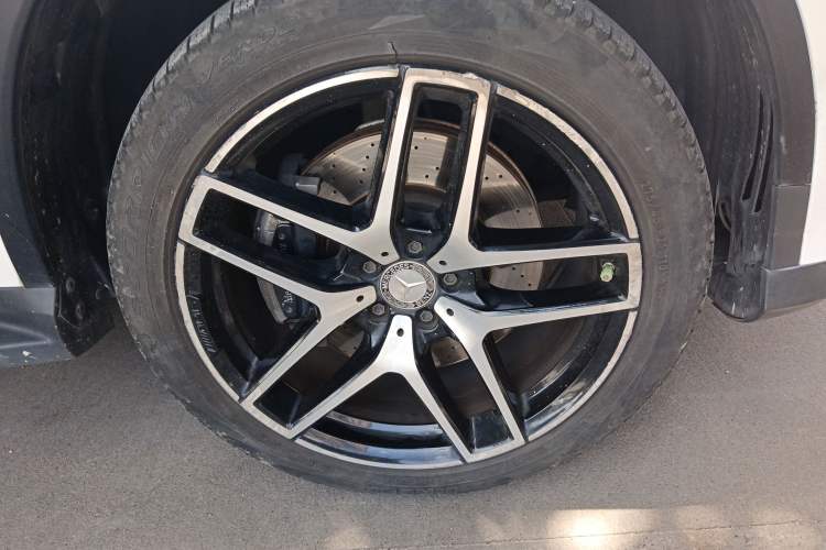 Used Mercedes-Benz GLE Coupe 2015 GLE 450 AMG 4MATIC Coupe SUV Exterior 7