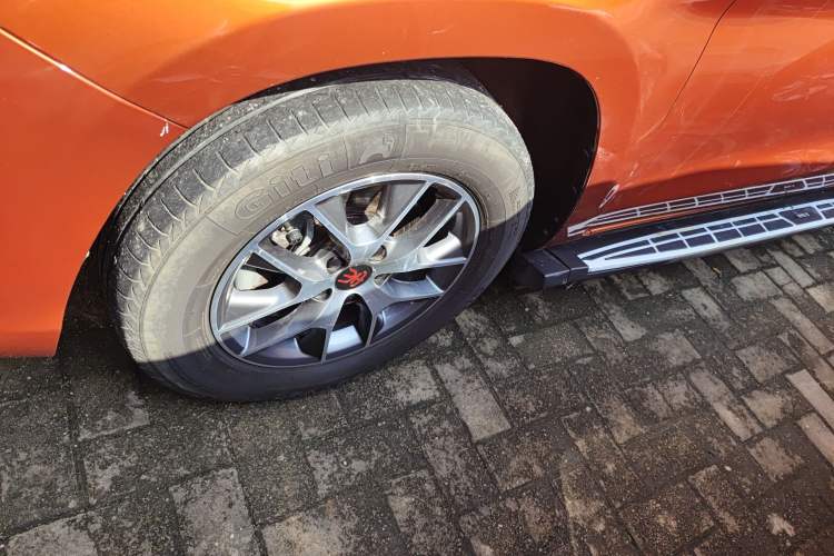 Used BYD Song 2016 GaiShi Edition 1.5TI Manual Elite Model
