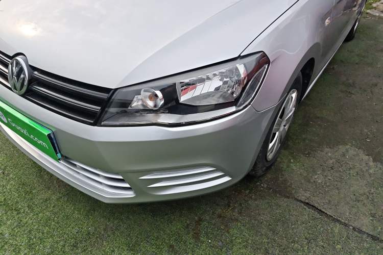 Used Volkswagen Jetta 2015 Zhuihui Edition 1.4L Manual Fashion Model