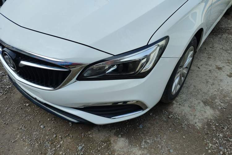 Used Buick Verano 2019 Sedan 20T Dual-Clutch Leading Model