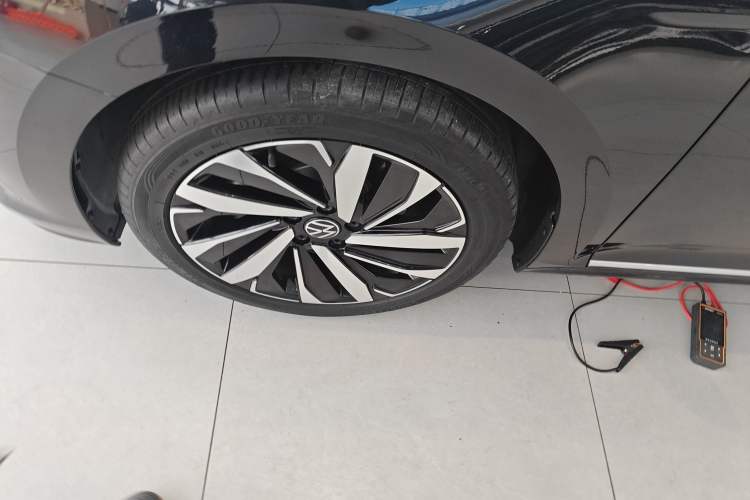 Used Volkswagen Passat 2024 380TSI Dragon Edition
