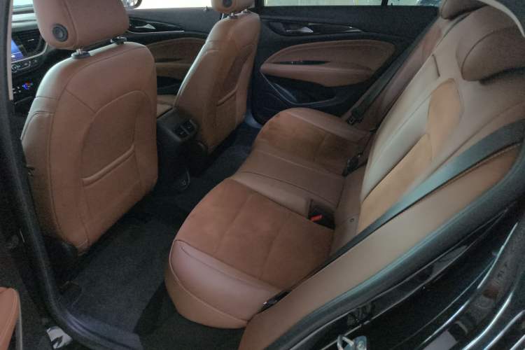 Used Buick Regal 2024 28T Luxury Edition
