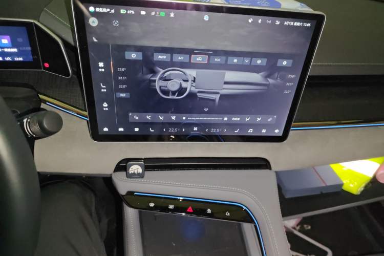 Used Zeekr 001 2022 Ultra-Long Range Dual-Motor YOU Version