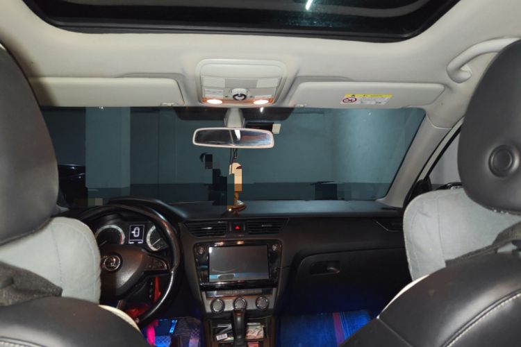 Used Skoda Octavia 2018 TSI280 DSG Luxury Edition Headliner