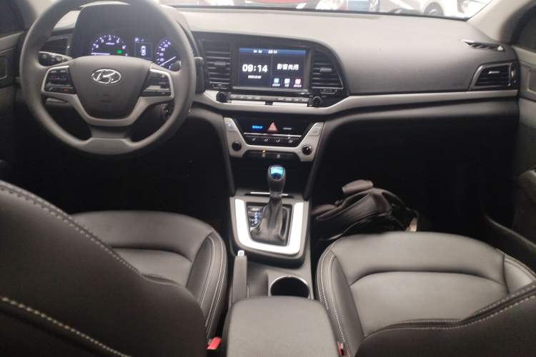 Used Hyundai Elantra (6th Generation / Lingdong) 2016 1.6L Automatic ZhiXuan – Elite Version