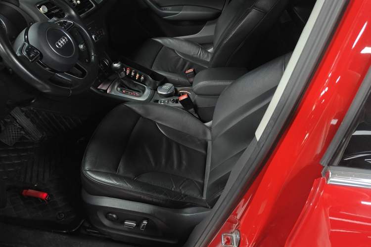 Used Audi Q3 2016 30 TFSI Fashion Model