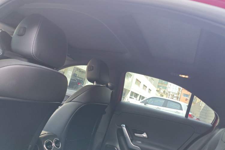 Used Mercedes-Benz A-Class 2021 A 200 L Sport Sedan Fashion Model
