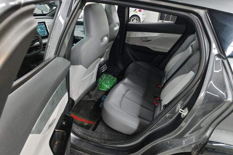 Used CHANGAN UNI-T 2023 2nd Generation 1.5T Flagship Version
